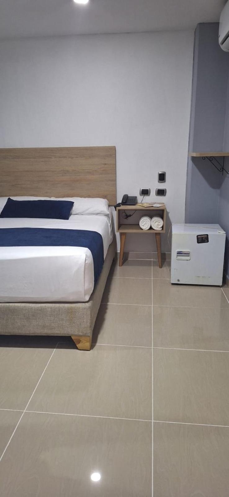 Hotel Suramericana Medellin Bagian luar foto