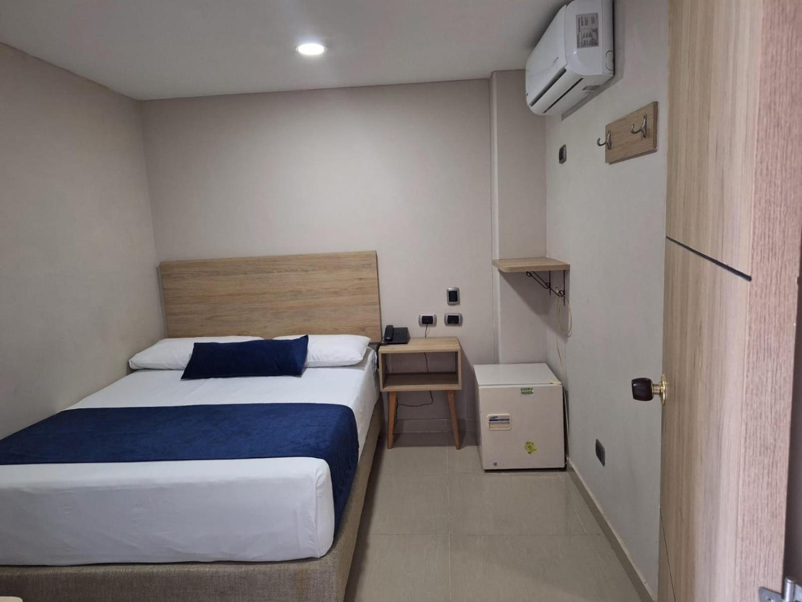 Hotel Suramericana Medellin Bagian luar foto