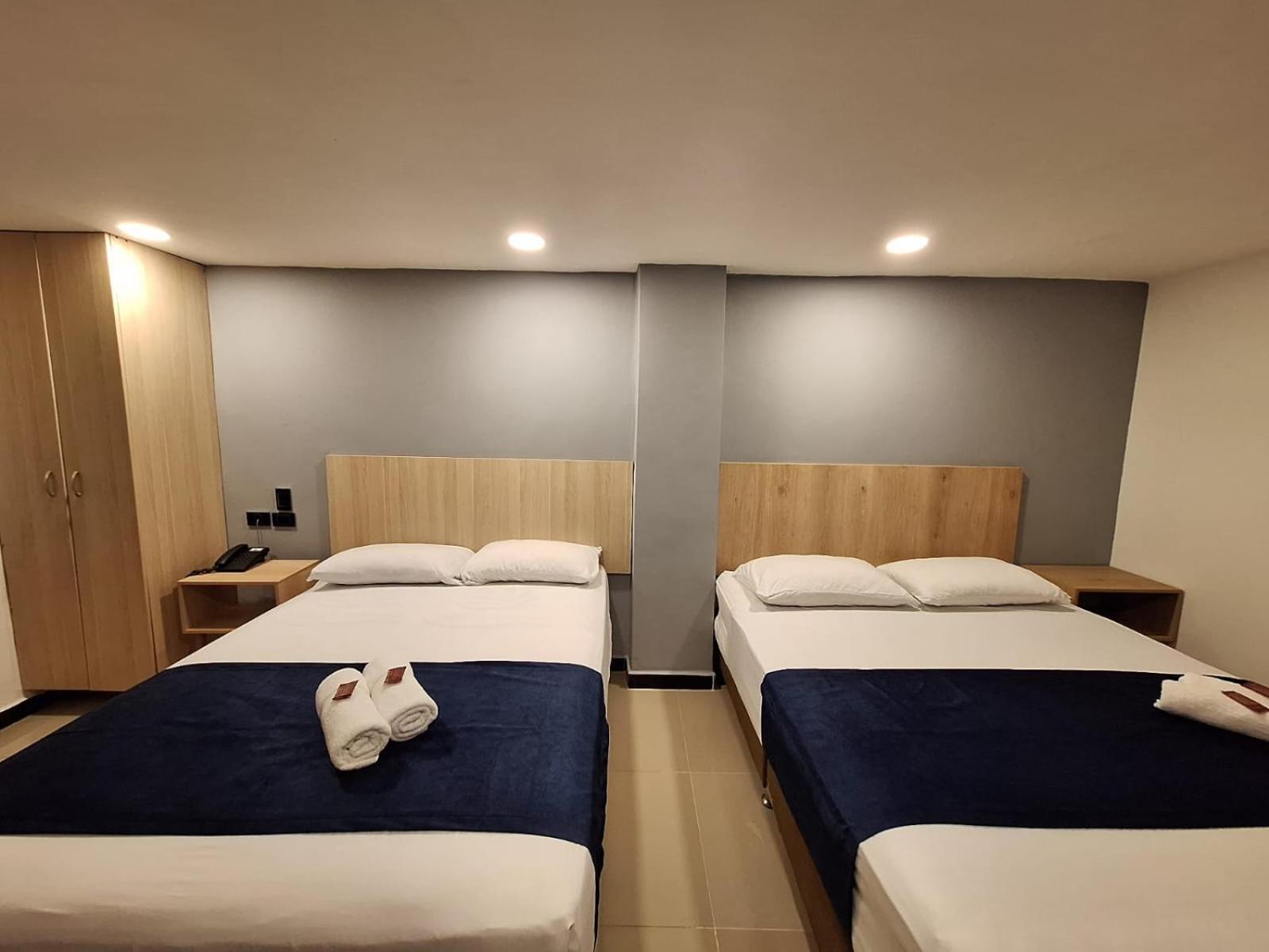 Hotel Suramericana Medellin Bagian luar foto
