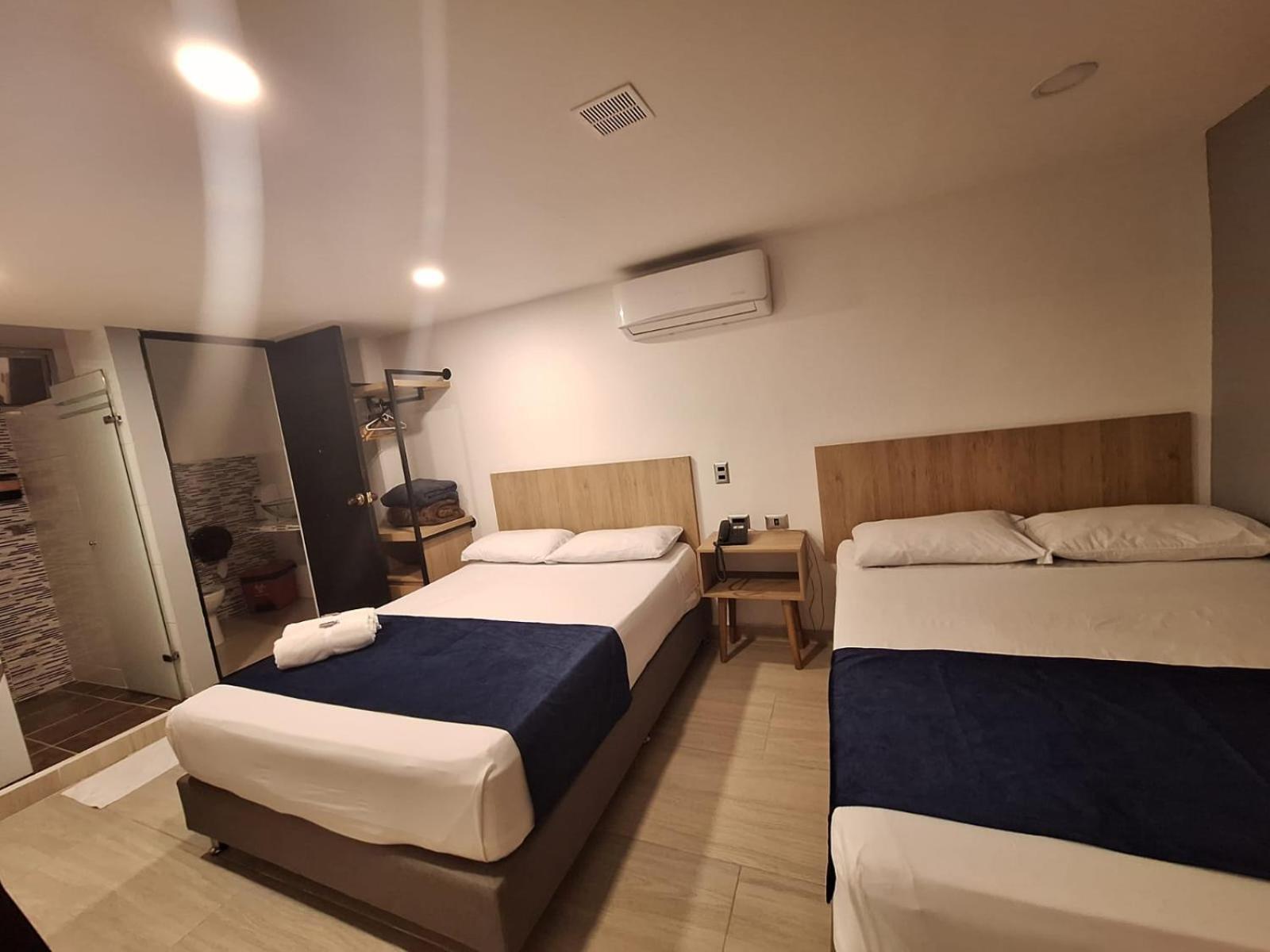 Hotel Suramericana Medellin Bagian luar foto
