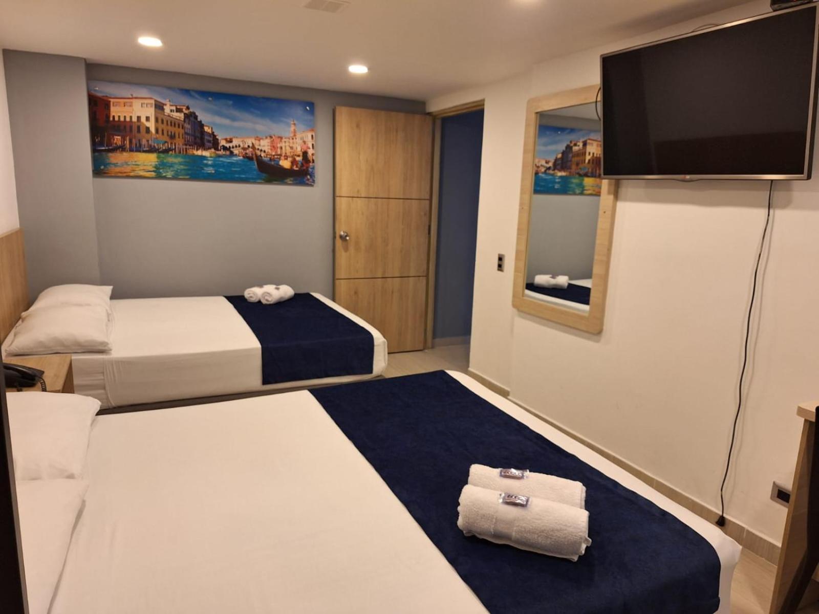 Hotel Suramericana Medellin Bagian luar foto