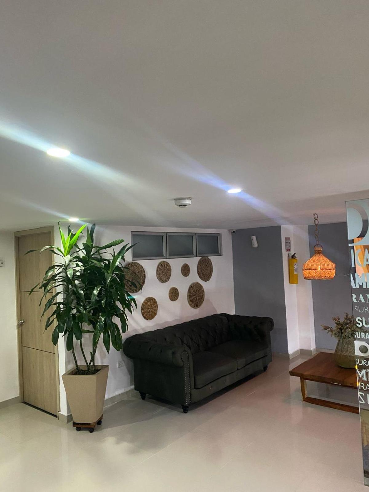 Hotel Suramericana Medellin Bagian luar foto
